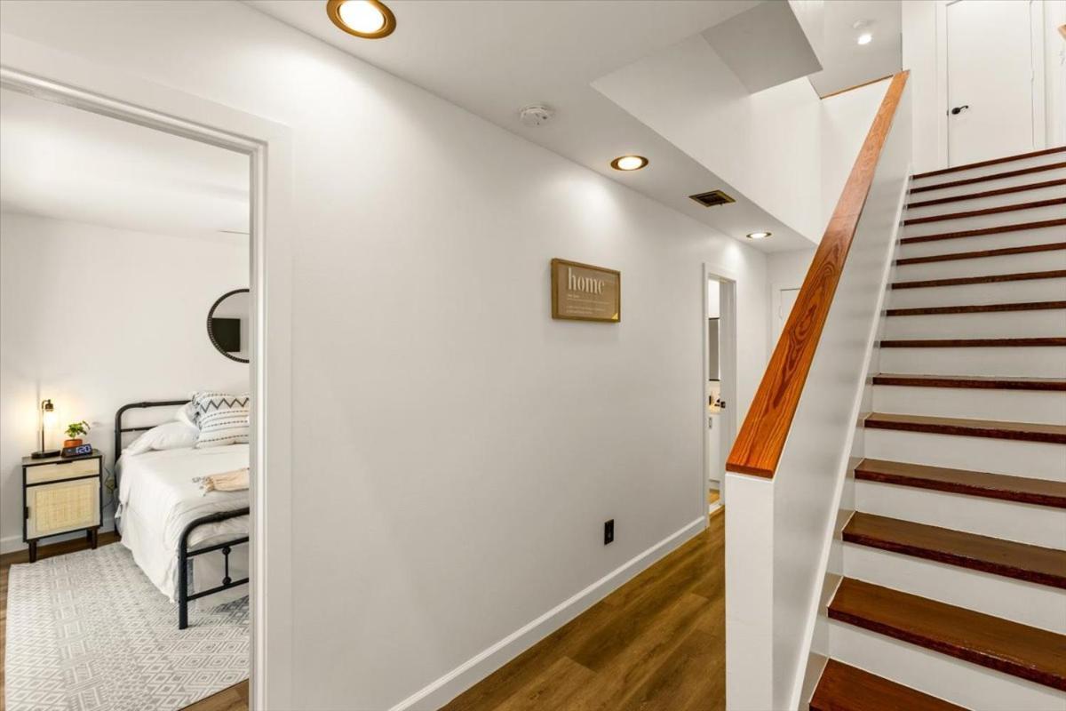 Luxe 3 Story Townhome With Downtown View Near Nrg Stadium Centrally Located Walkable To Popular Restaurants Houston Extérieur photo